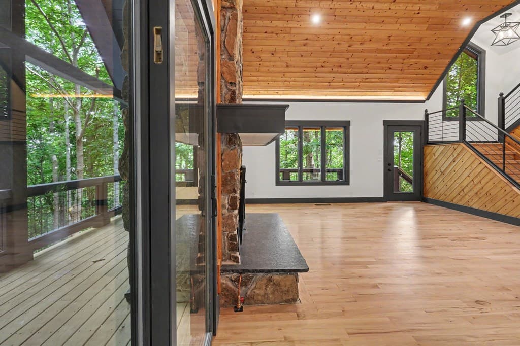 1583 Spring Cove Road, Blairsville GA 30512 - Photo