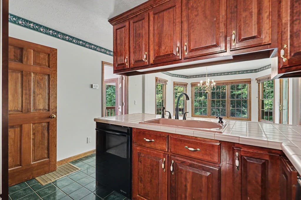 93 Lori Lane, Blairsville GA 30512 - Photo