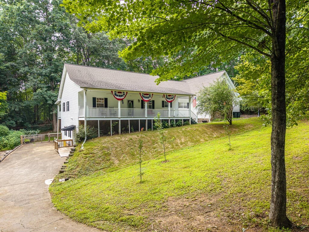 387 Leonard Evans Road, Ellijay GA 30540 - Photo