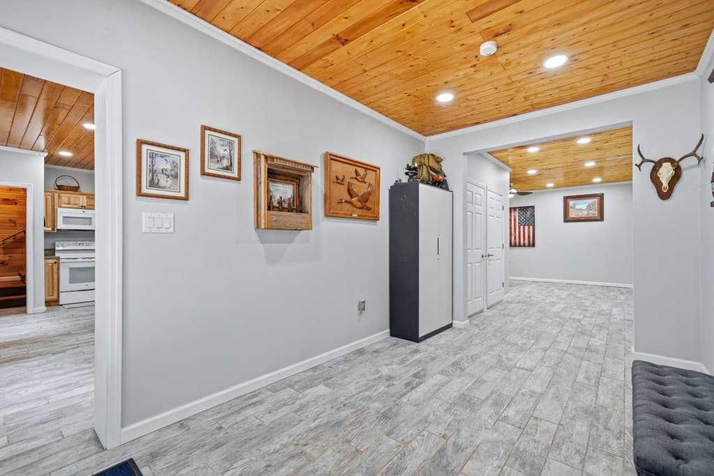 387 Leonard Evans Road, Ellijay GA 30540 - Photo