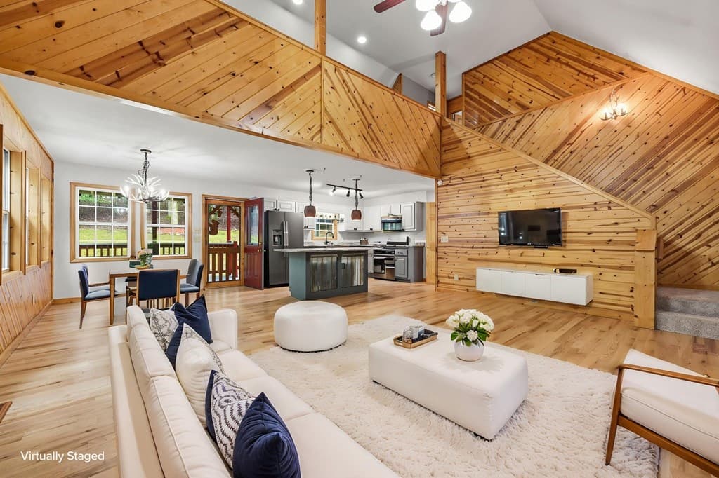 208 Saddle Ridge Drive, Blairsville GA 30512 - Photo