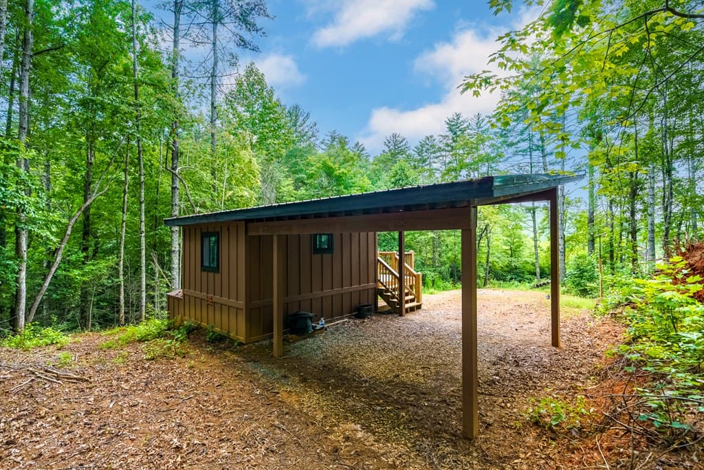 000 Higdon Creek Road, Blue Ridge GA 30513 - Photo