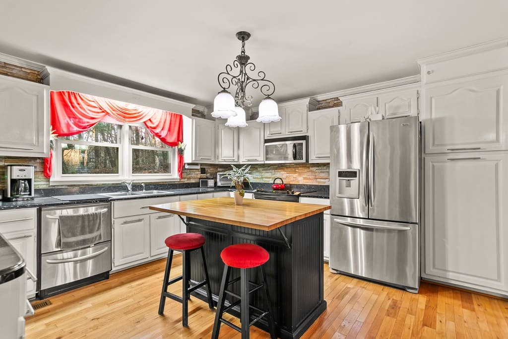 101 Harper Valley, Ellijay GA 30540 - Photo