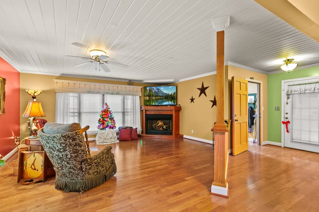 101 Harper Valley, Ellijay GA 30540 - Photo