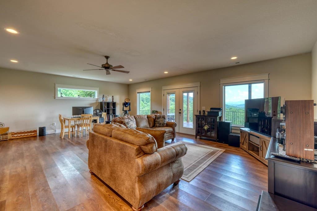 25 Ivy Log Heights Spur, Young Harris GA 30582 - Photo