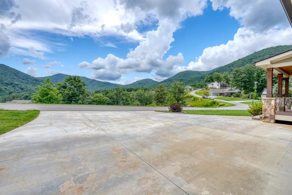 25 Ivy Log Heights Spur, Young Harris GA 30582 - Photo