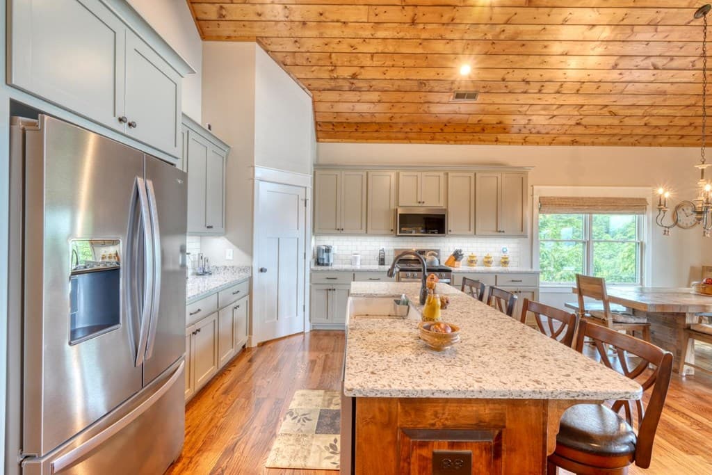 25 Ivy Log Heights Spur, Young Harris GA 30582 - Photo