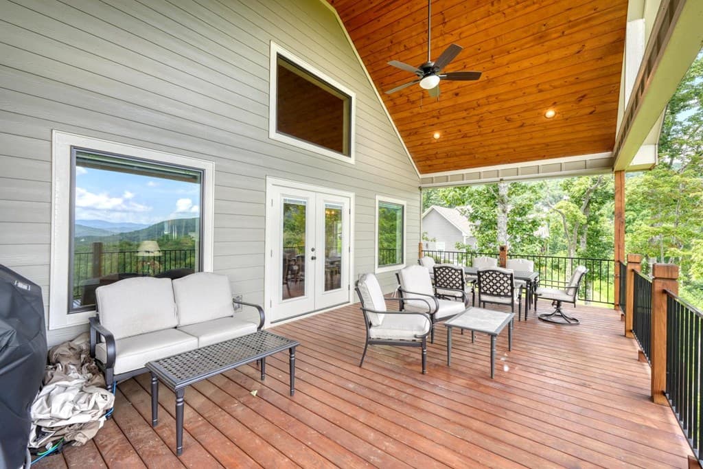 25 Ivy Log Heights Spur, Young Harris GA 30582 - Photo