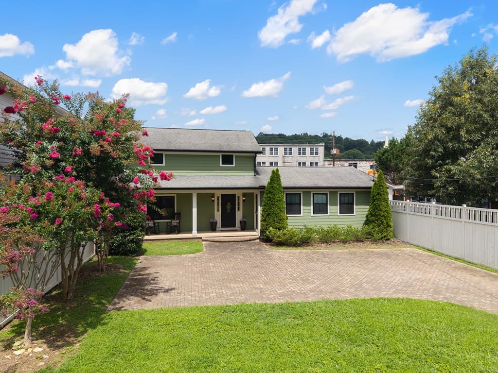 41 North Avenue, Ellijay GA 30540 - Photo