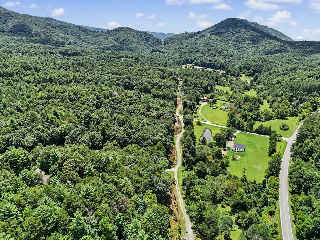 59 Hunter Rock Ridge, Marble NC 28905 - Photo