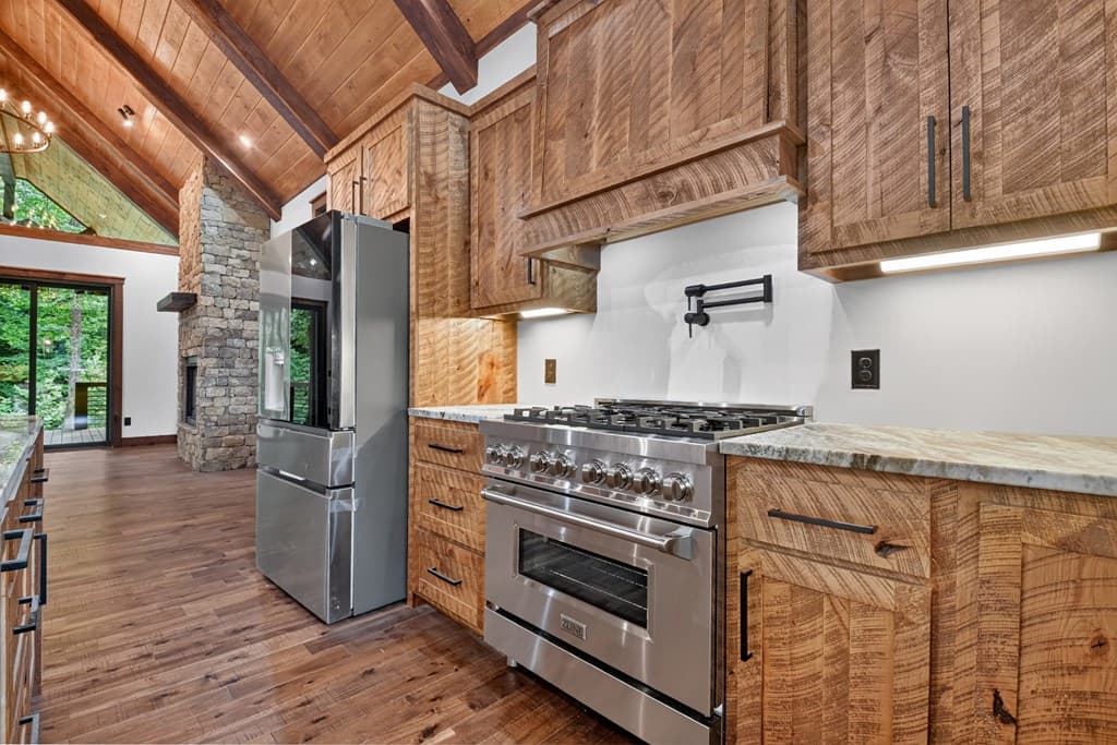 260 Misty Valley Lane, Ellijay GA 30536 - Photo