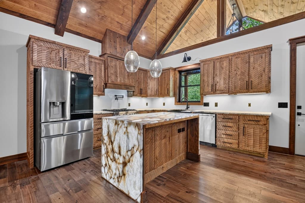 260 Misty Valley Lane, Ellijay GA 30536 - Photo
