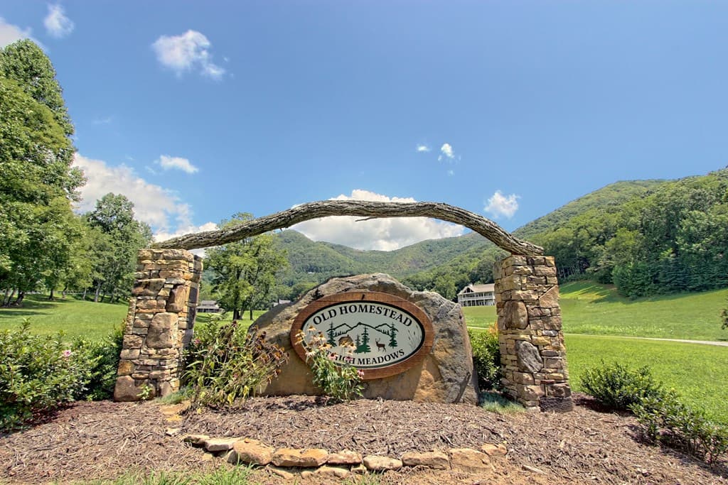 299 Old Homestead Lane, Hayesville NC 28904 - Photo