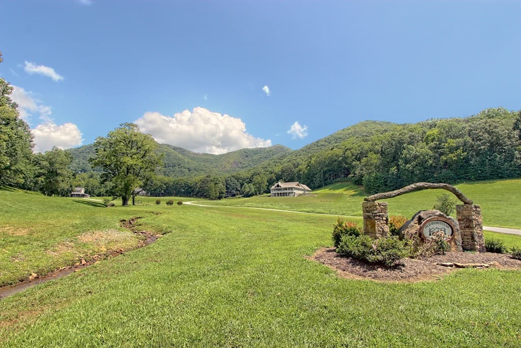 299 Old Homestead Lane, Hayesville NC 28904 - Photo