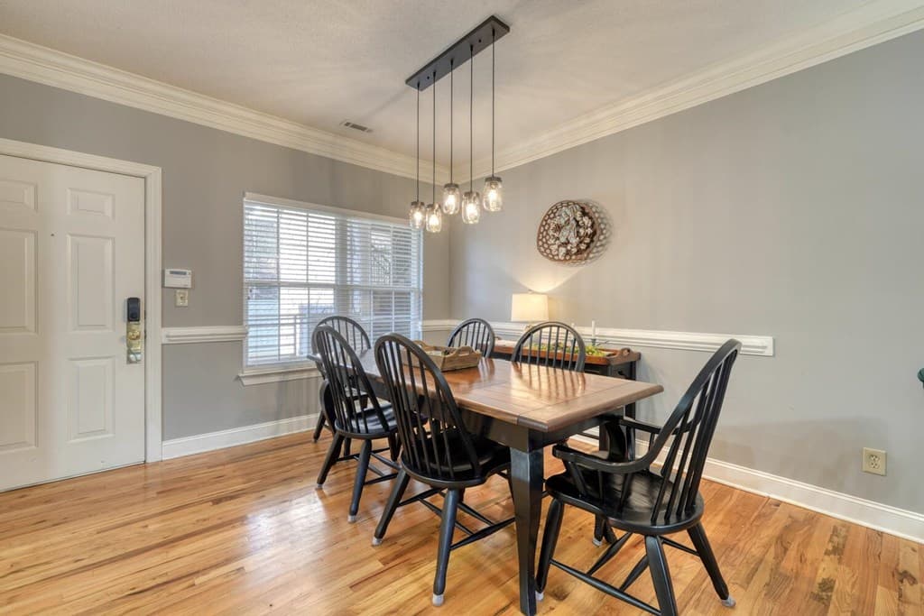 112 Glen Eagle Ct D202, Clayton GA 30525 - Photo