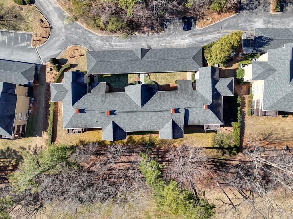 112 Glen Eagle Ct D202, Clayton GA 30525 - Photo