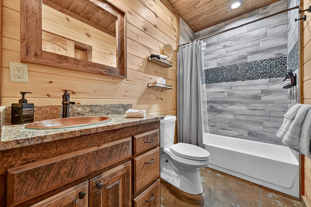 187 Hayden Way Drive, Morganton GA 30560 - Photo