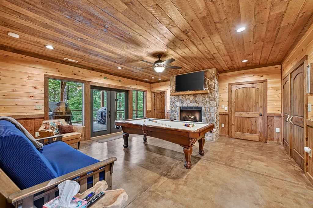 187 Hayden Way Drive, Morganton GA 30560 - Photo