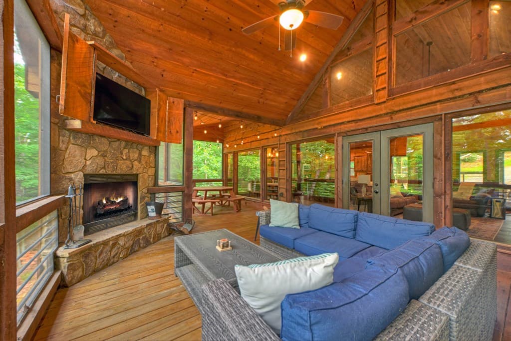 187 Hayden Way Drive, Morganton GA 30560 - Photo