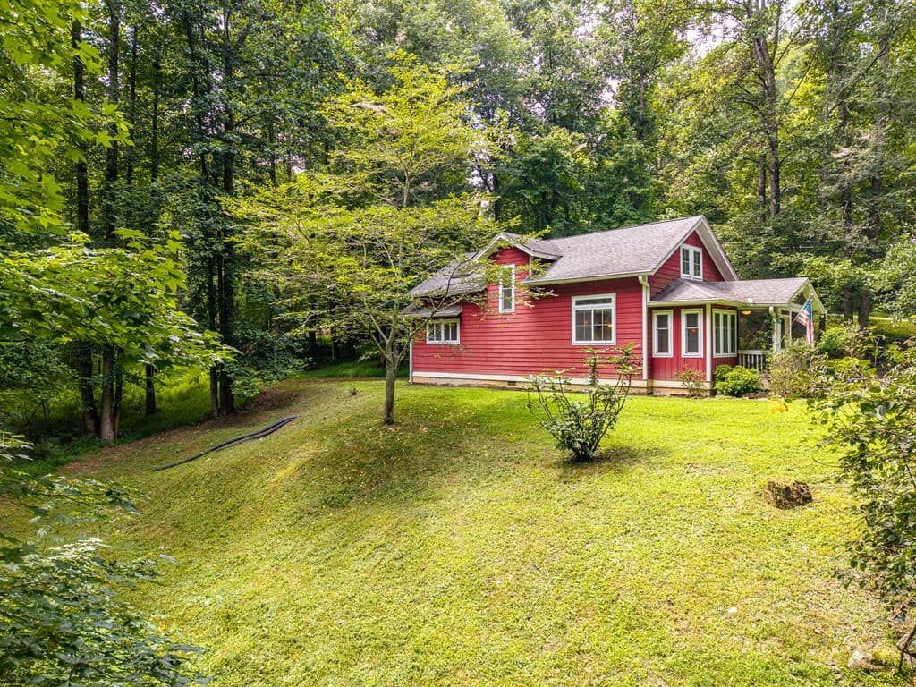 120 Shenendoa Drive, Ellijay GA 30540 - Photo