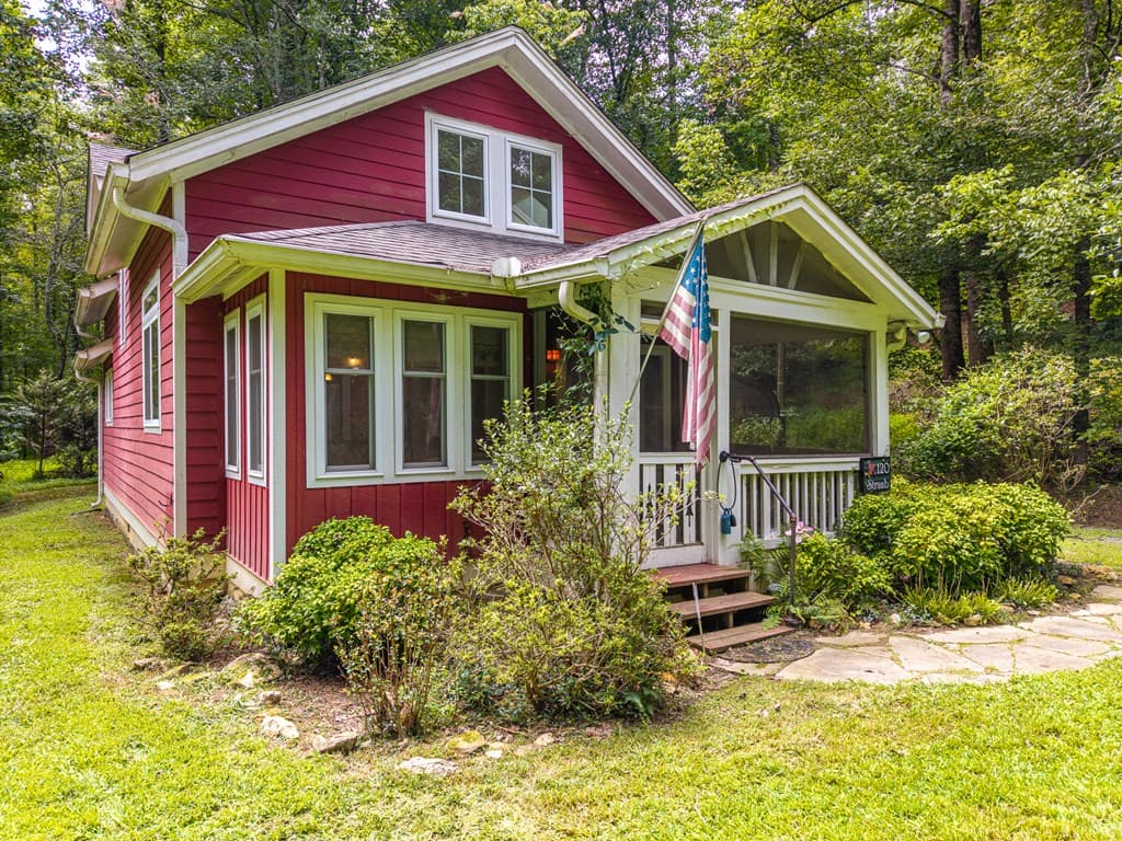 120 Shenendoa Drive, Ellijay GA 30540 - Photo