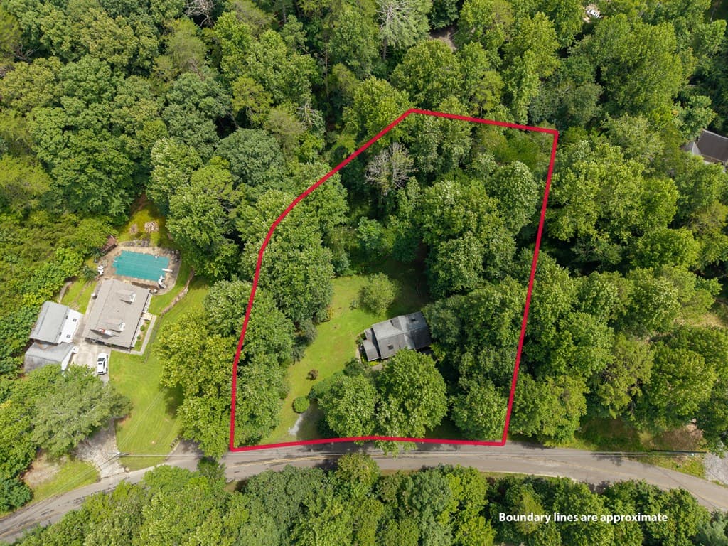 120 Shenendoa Drive, Ellijay GA 30540 - Photo