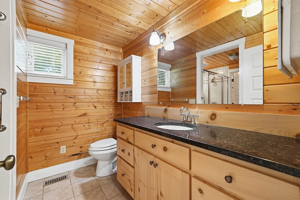 120 Shenendoa Drive, Ellijay GA 30540 - Photo