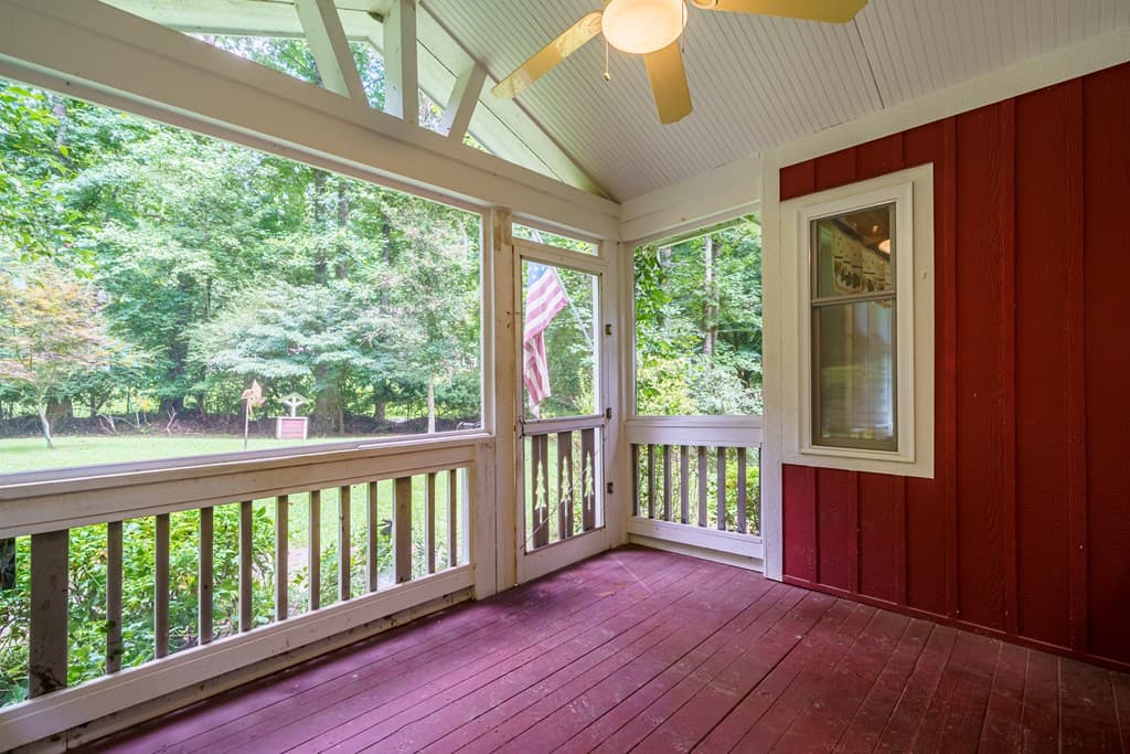 120 Shenendoa Drive, Ellijay GA 30540 - Photo