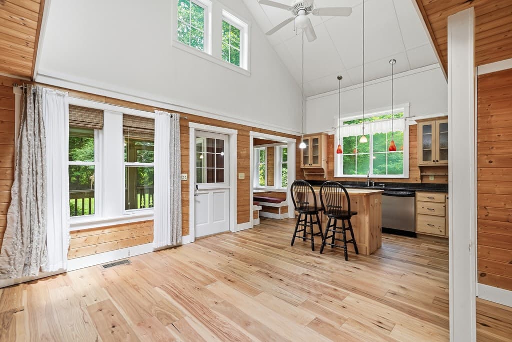 120 Shenendoa Drive, Ellijay GA 30540 - Photo