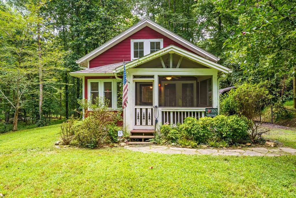 120 Shenendoa Drive, Ellijay GA 30540 - Photo