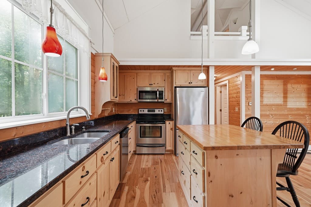 120 Shenendoa Drive, Ellijay GA 30540 - Photo