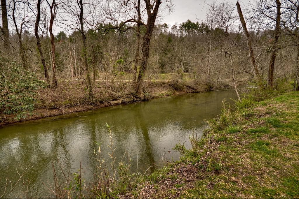 120 Shenendoa Drive, Ellijay GA 30540 - Photo