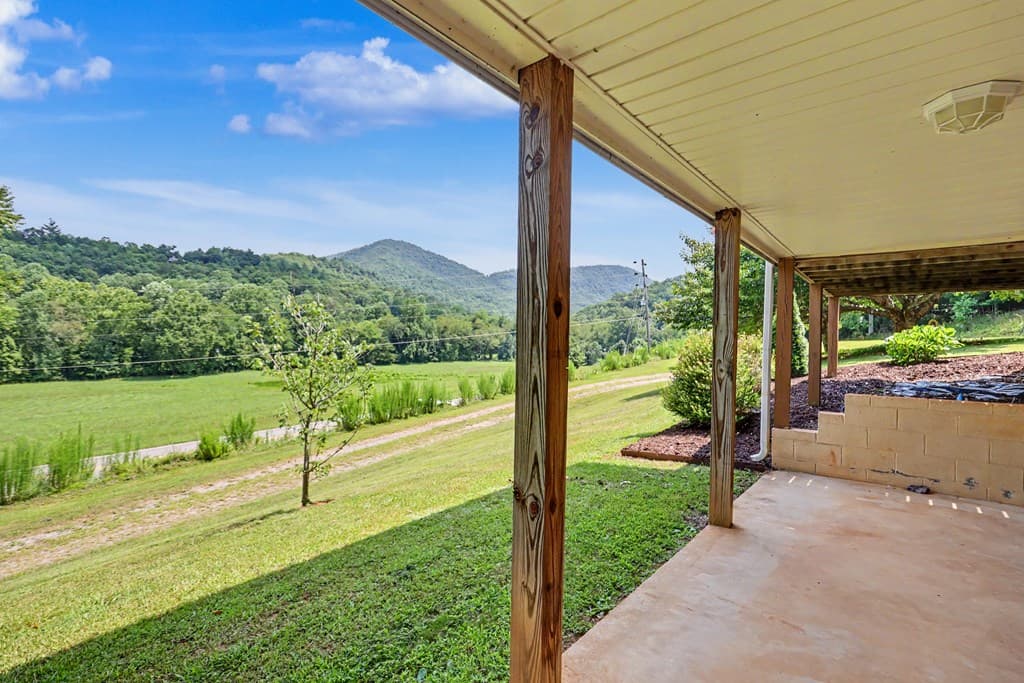 3429 Fodder Creek Road, Hiawassee GA 30546 - Photo