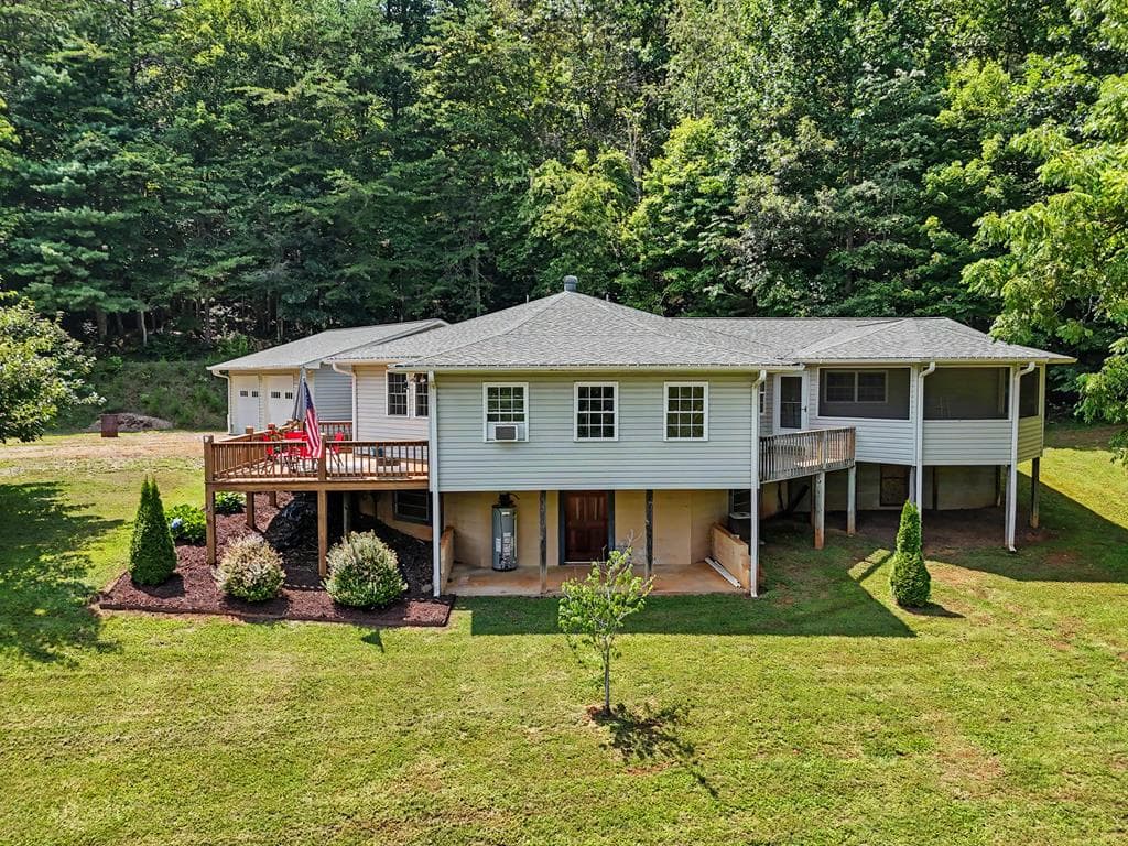 3429 Fodder Creek Road, Hiawassee GA 30546 - Primary photo
