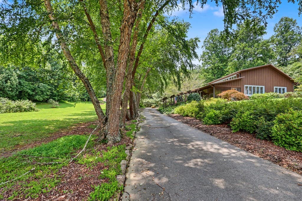 256 Low Gap Road, Hayesville NC 28904 - Photo