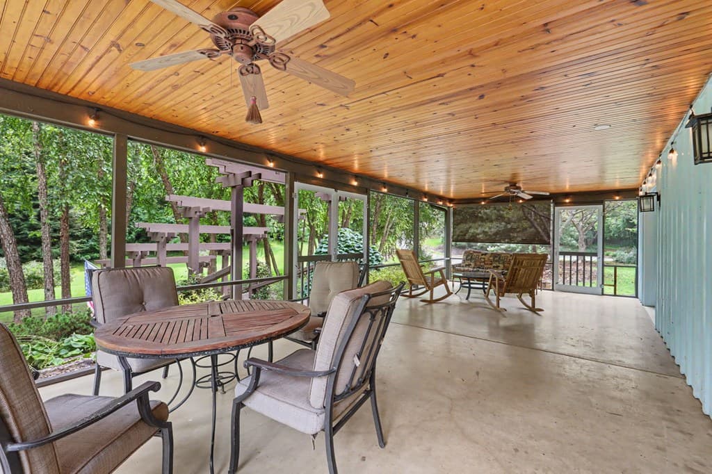 256 Low Gap Road, Hayesville NC 28904 - Photo