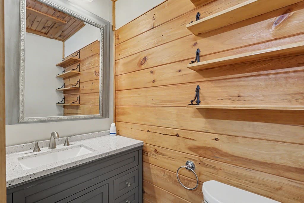 256 Low Gap Road, Hayesville NC 28904 - Photo