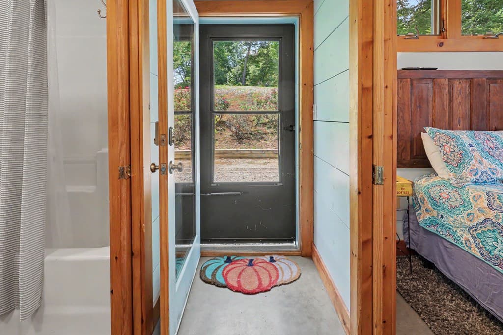 256 Low Gap Road, Hayesville NC 28904 - Photo