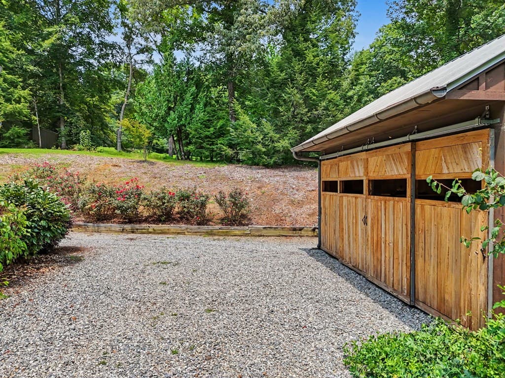 256 Low Gap Road, Hayesville NC 28904 - Photo