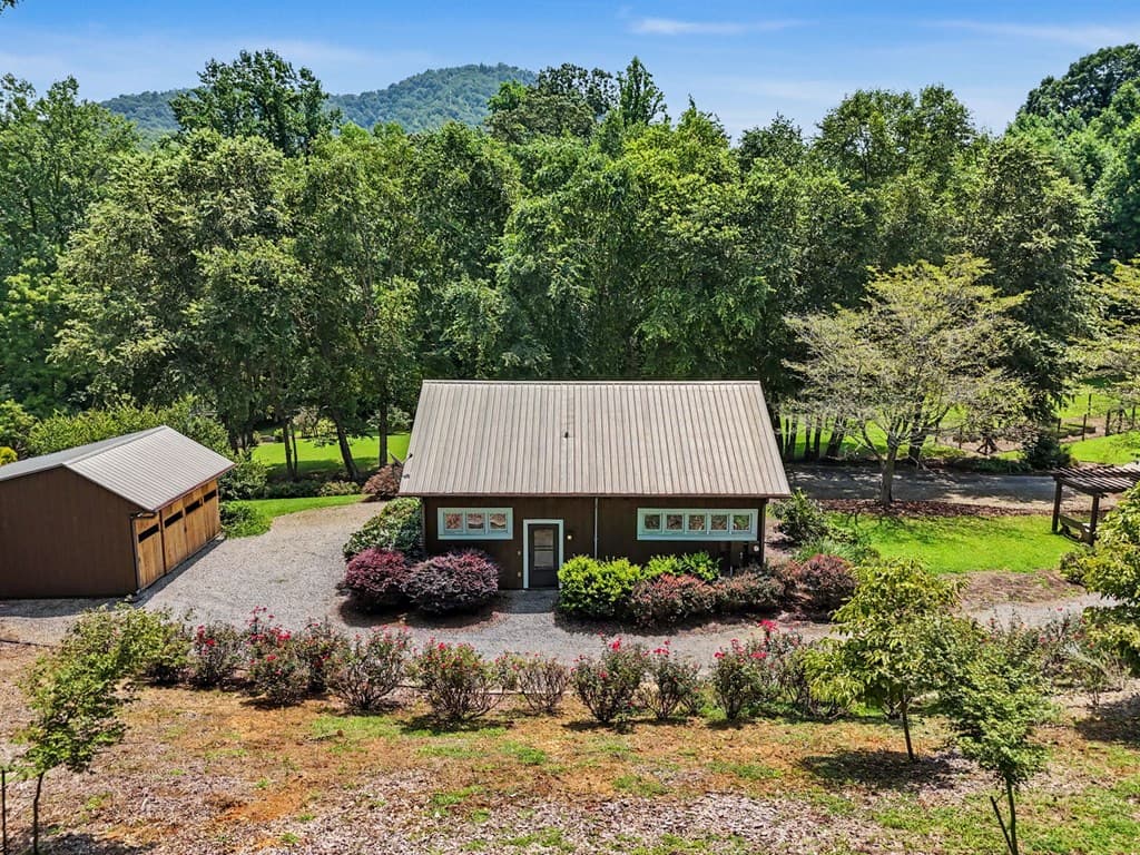 256 Low Gap Road, Hayesville NC 28904 - Photo