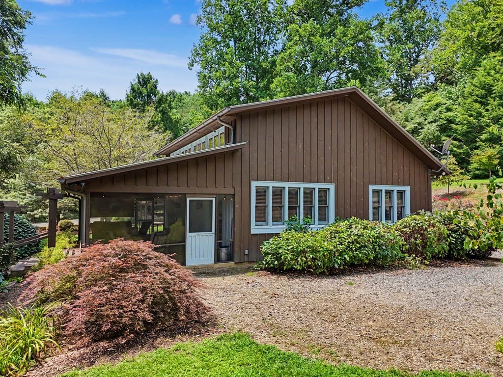 256 Low Gap Road, Hayesville NC 28904 - Photo