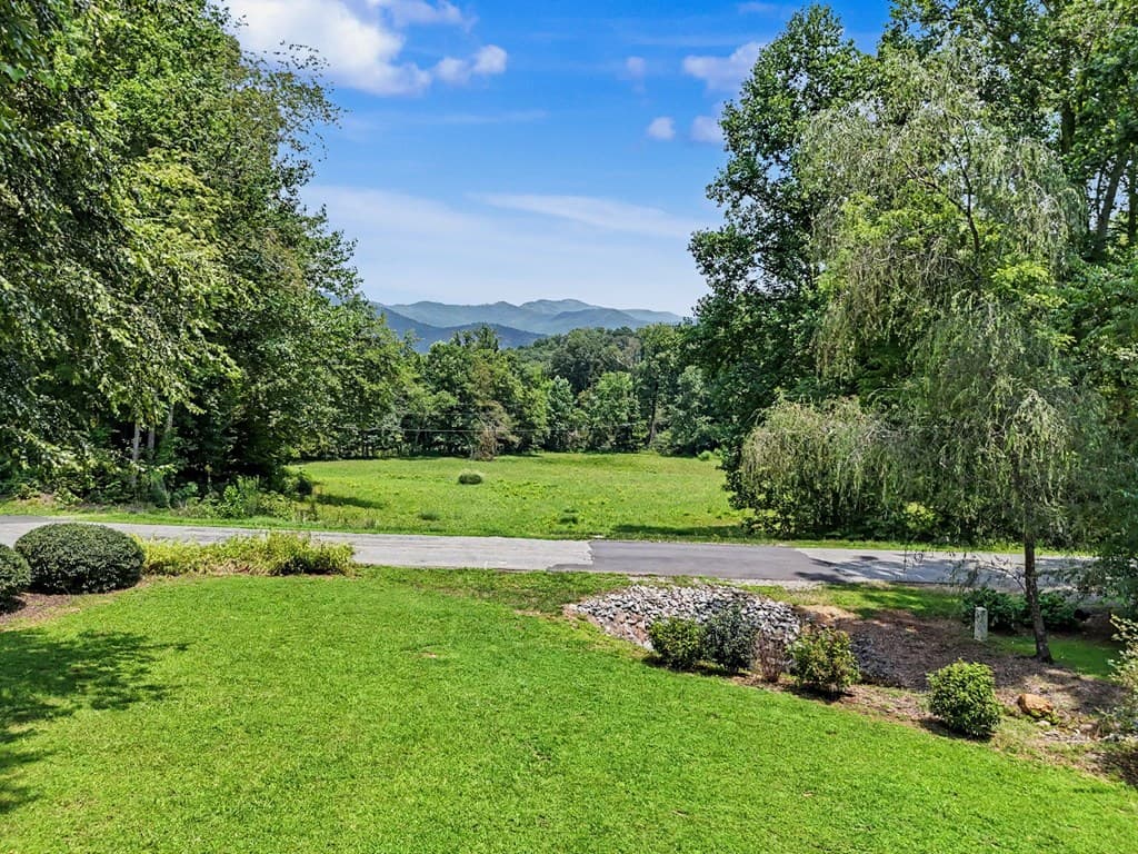 256 Low Gap Road, Hayesville NC 28904 - Photo