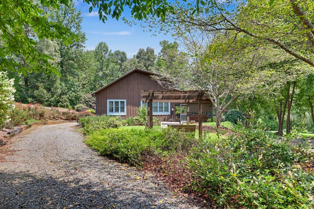 256 Low Gap Road, Hayesville NC 28904 - Photo