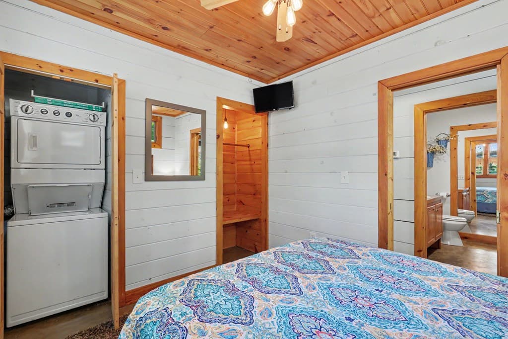256 Low Gap Road, Hayesville NC 28904 - Photo