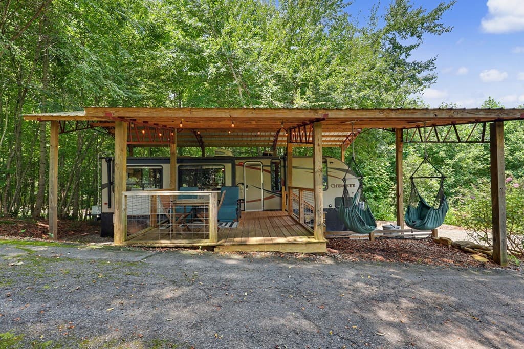 282 Low Gap Road, Hayesville NC 28904 - Photo