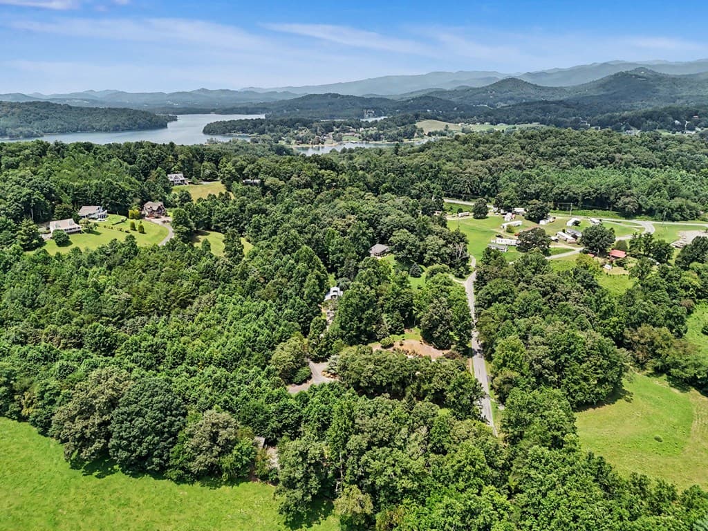 282 Low Gap Road, Hayesville NC 28904 - Photo