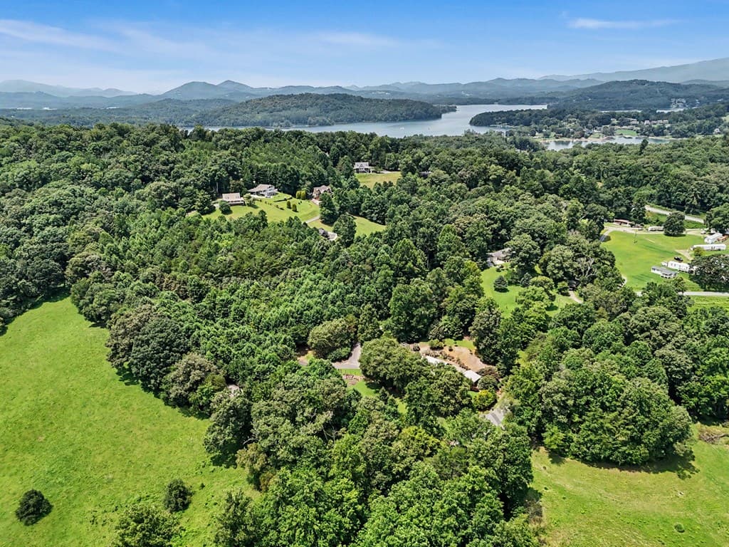 282 Low Gap Road, Hayesville NC 28904 - Photo