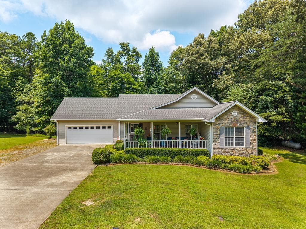 61 Autumn View, Blairsville GA 30512 - Primary photo