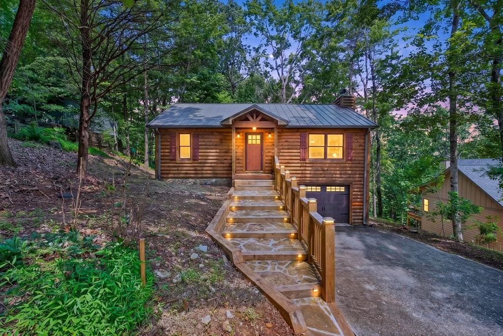986 Mountain Oak Road, Ellijay GA 30536 - Primary photo