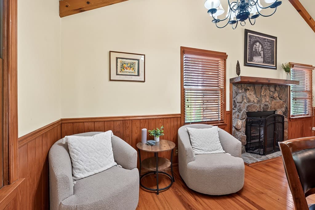 986 Mountain Oak Road, Ellijay GA 30536 - Photo